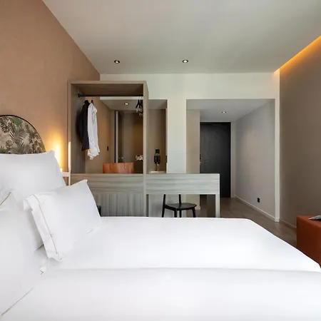 Casual Kubic Athens Hotel Room photo