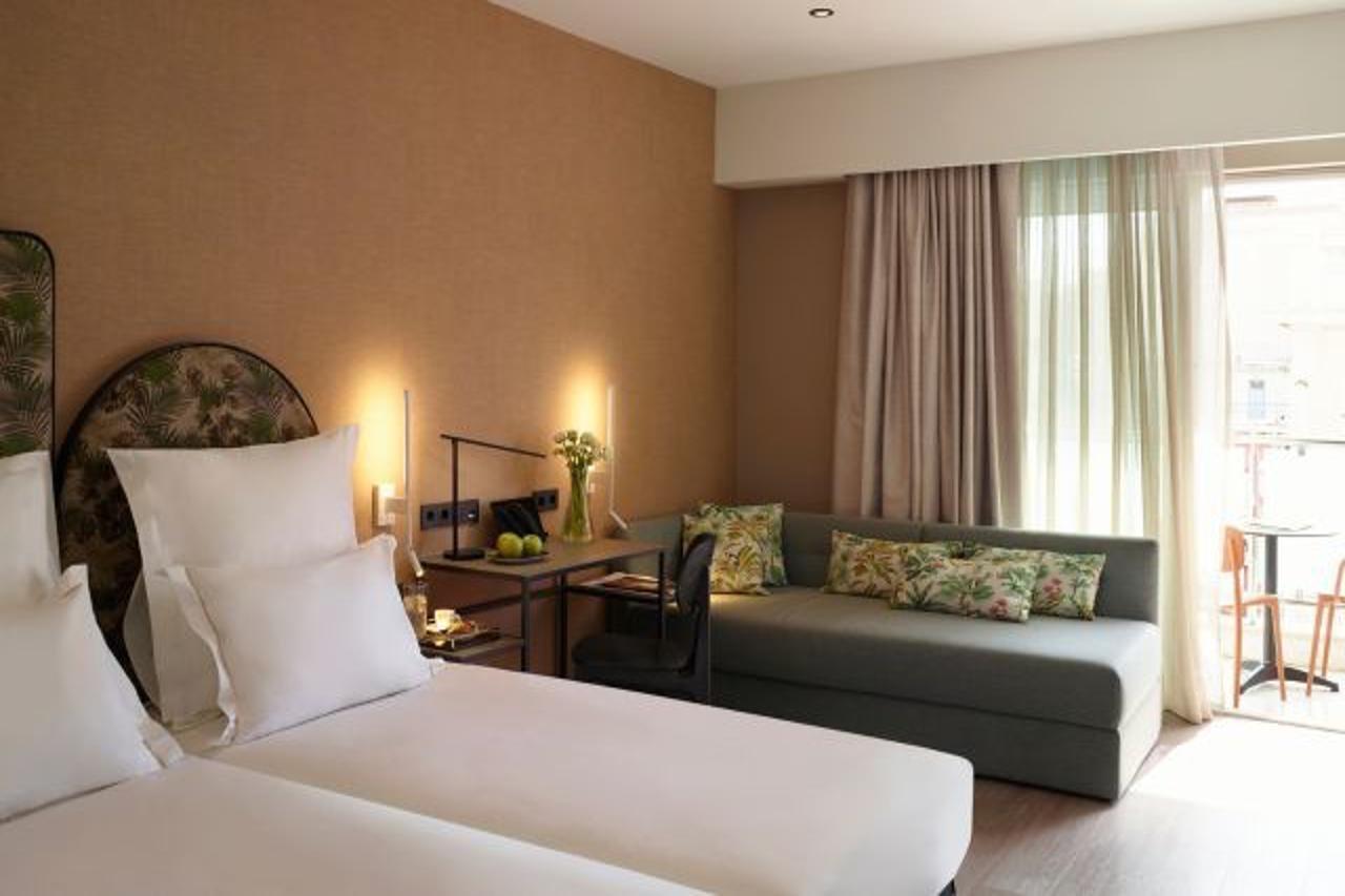 Hotel Casual Kubic Athene