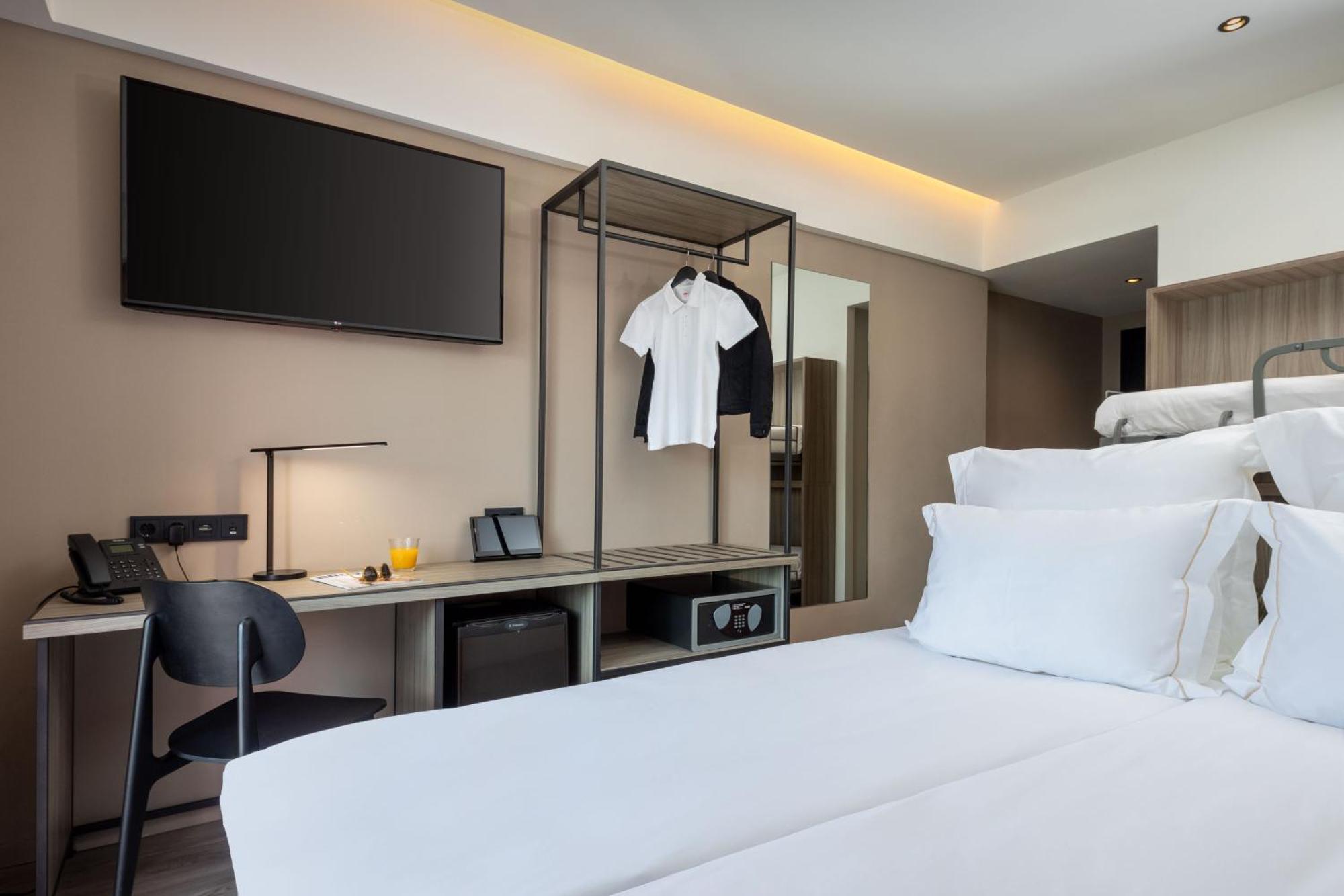 Casual Kubic Hotel Athene
